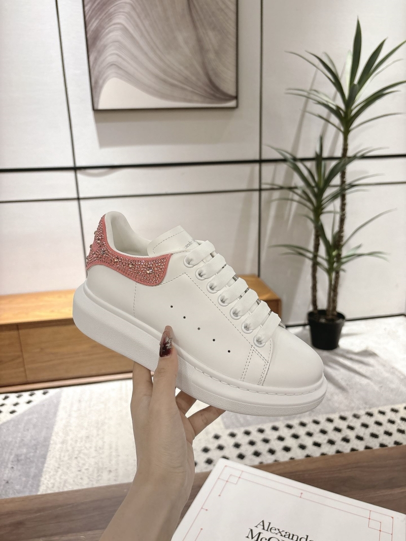 a1exa*der Mcqv*en sneakers